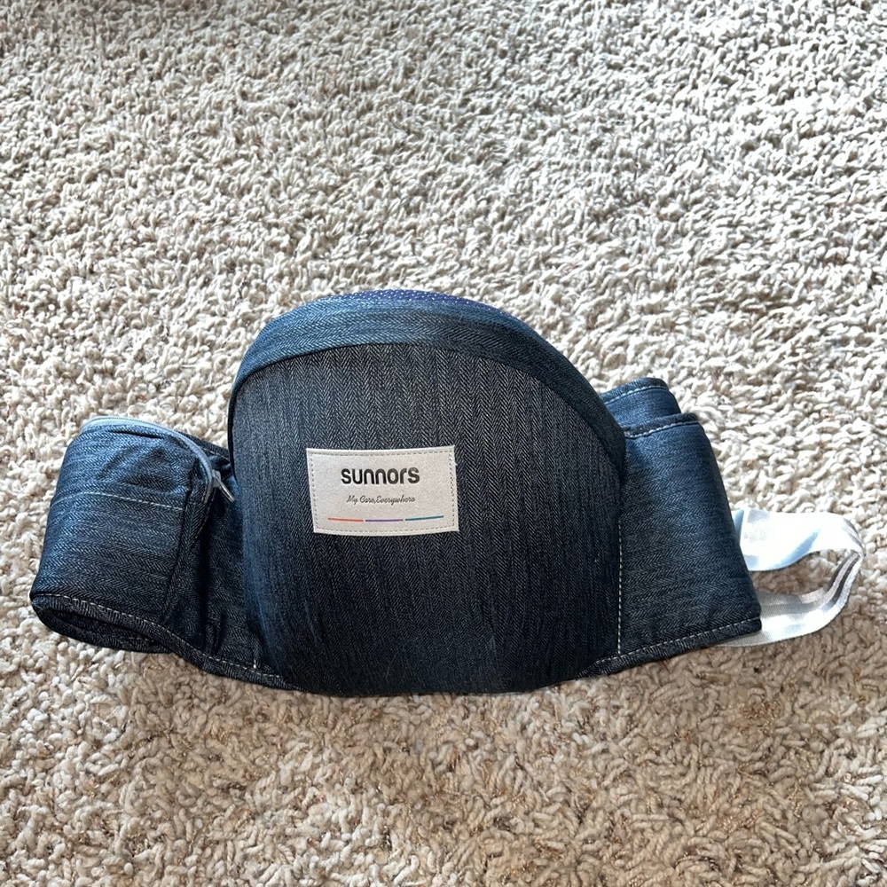 Sunnors baby hip carrier